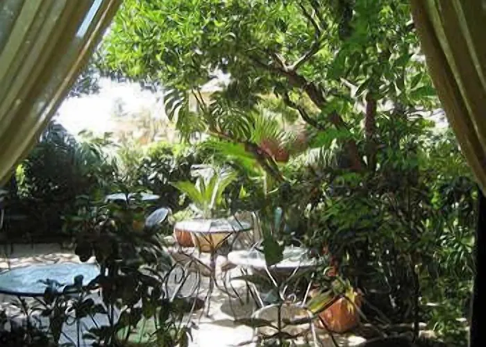 Gaia Πανσιόν 3*