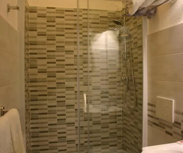 Πανσιόν Gaia Ταορμίνα