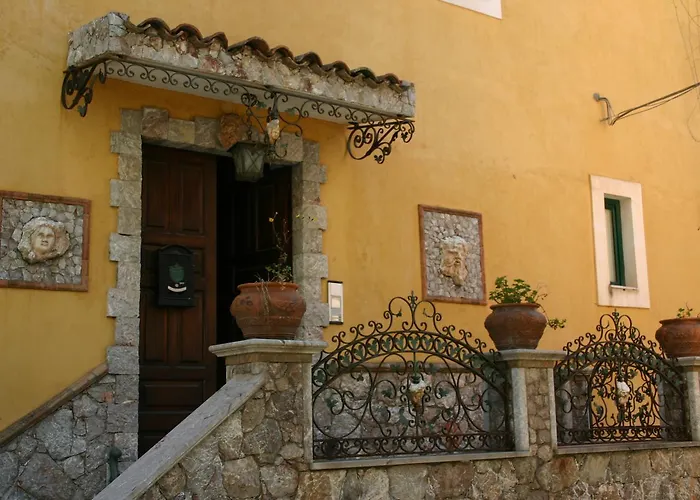 Gaia Πανσιόν 3*