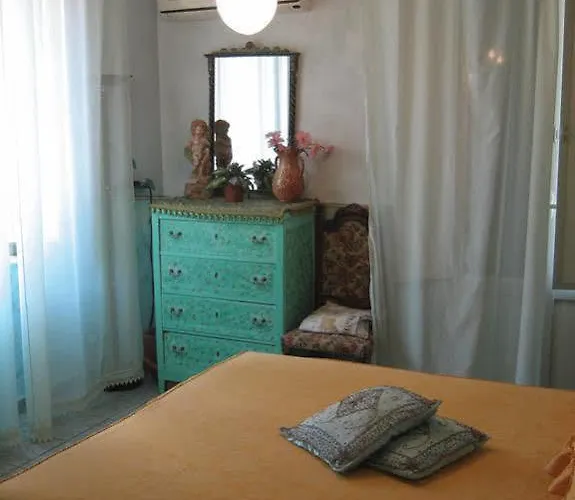 Πανσιόν Gaia Ταορμίνα